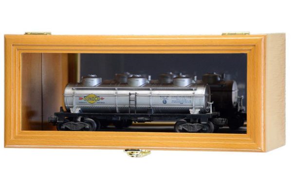 Single O Scale Train Engine Locomotive Cab Tanker Model Car Display Case Cabinet For Sale - Image 4